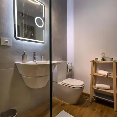 アパート Modern With City-view Near Poiana *