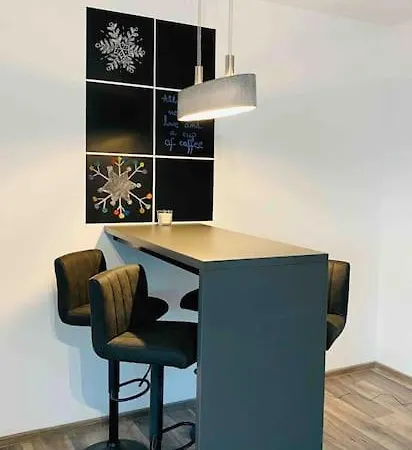 アパート Modern With City-view Near Poiana *