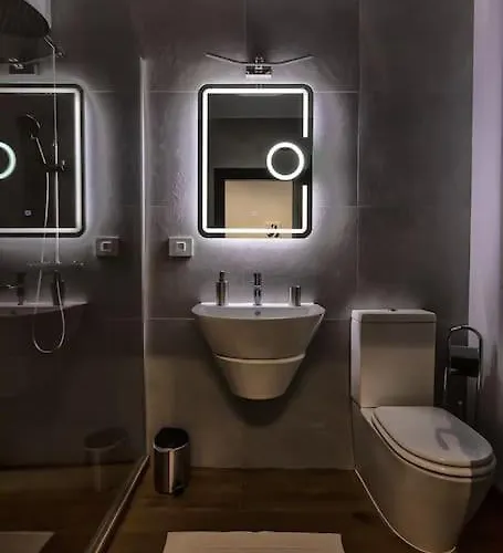 Modern With City-view Near Poiana