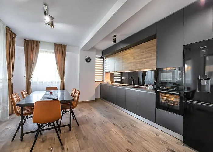 Modern With City-view Near Poiana * Брашов