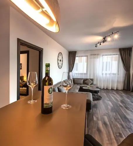 Modern With City-view Near Poiana